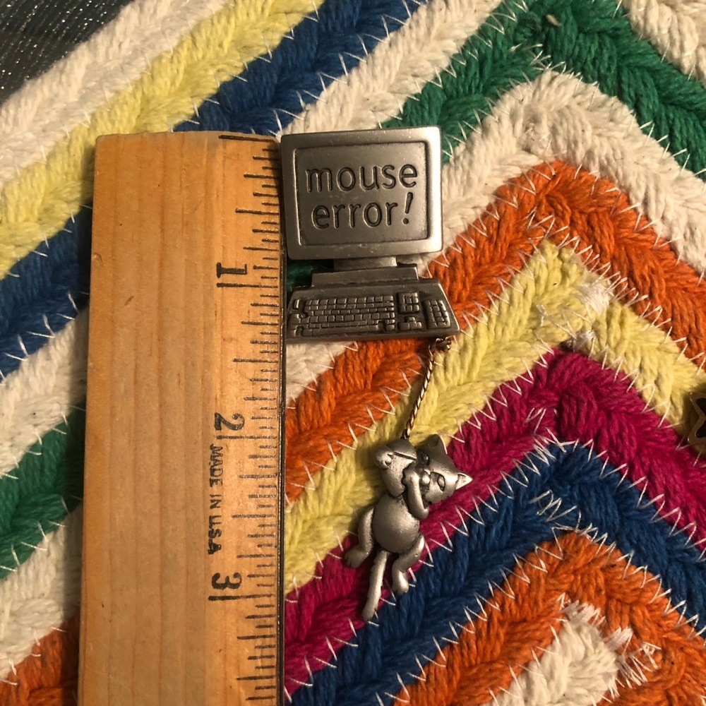 Super Cute Computer And Mouse Error Cat Brooch - image 8